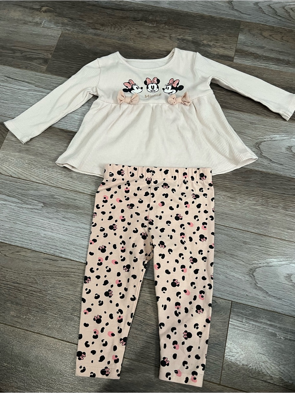 Minnie Mouse Pink Cream Two-Piece baby Set